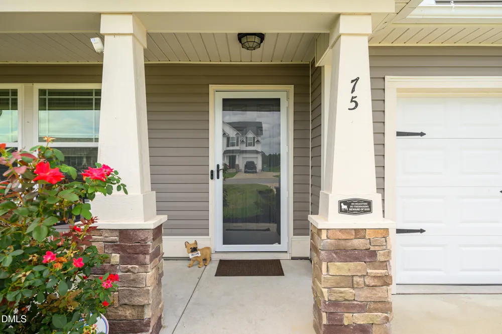 75 Falling Leaf Lane Benson, NC 27504