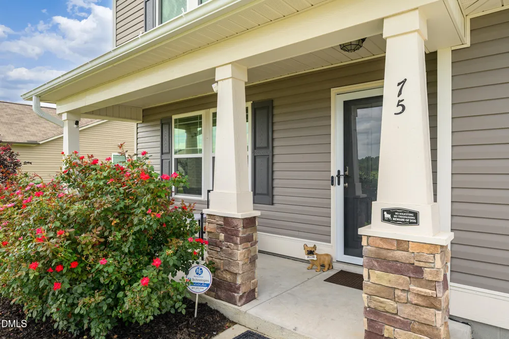 75 Falling Leaf Lane Benson, NC 27504