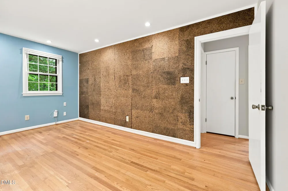 305 Plum Lane Chapel Hill, NC 27517