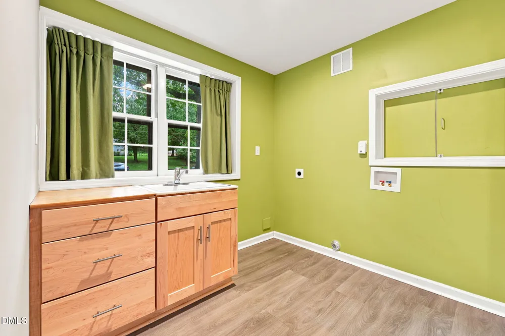 305 Plum Lane Chapel Hill, NC 27517
