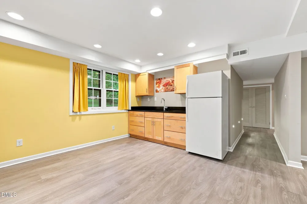 305 Plum Lane Chapel Hill, NC 27517