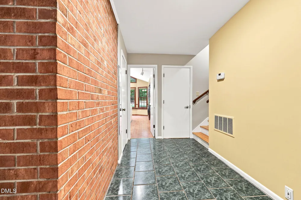 305 Plum Lane Chapel Hill, NC 27517