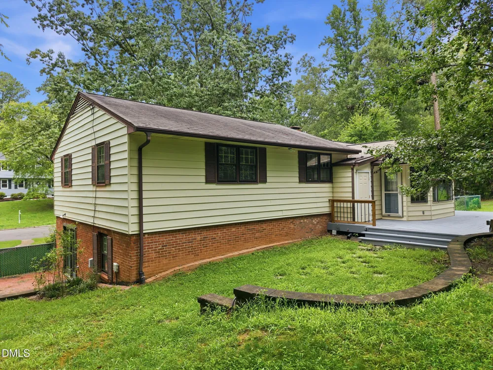 305 Plum Lane Chapel Hill, NC 27517