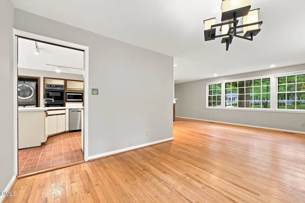 305 Plum Lane Chapel Hill, NC 27517