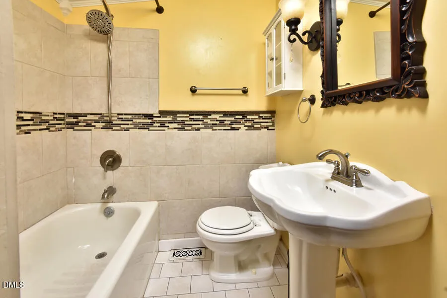102 Creedmoor Road Stem, NC 27581