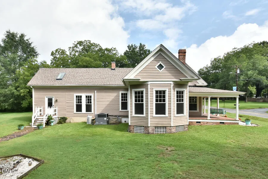 102 Creedmoor Road Stem, NC 27581