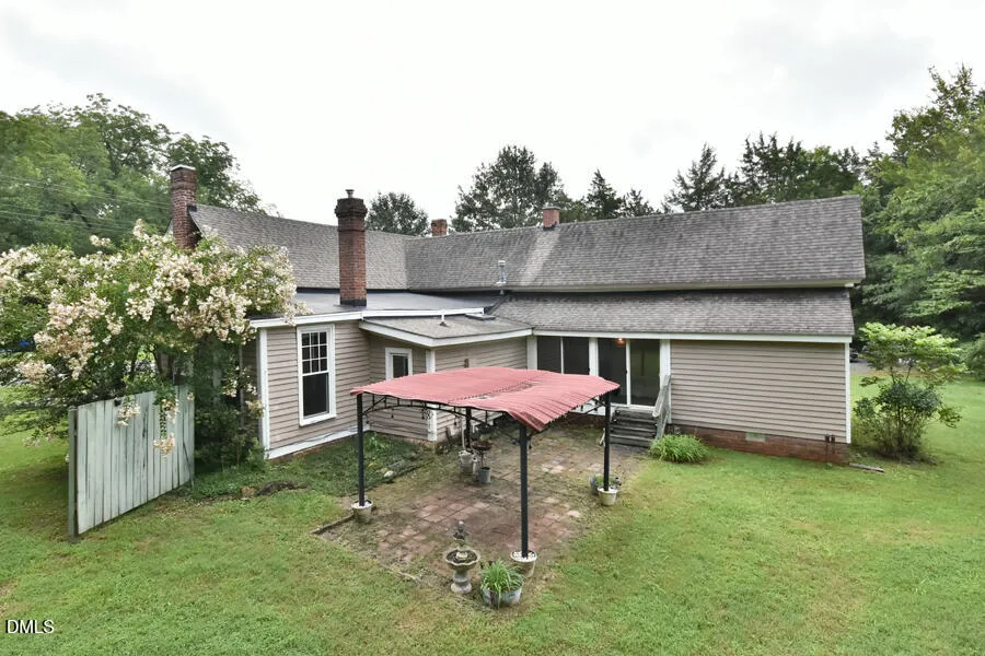 102 Creedmoor Road Stem, NC 27581