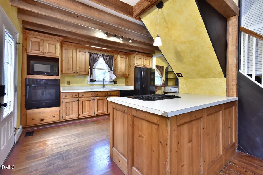 102 Creedmoor Road Stem, NC 27581