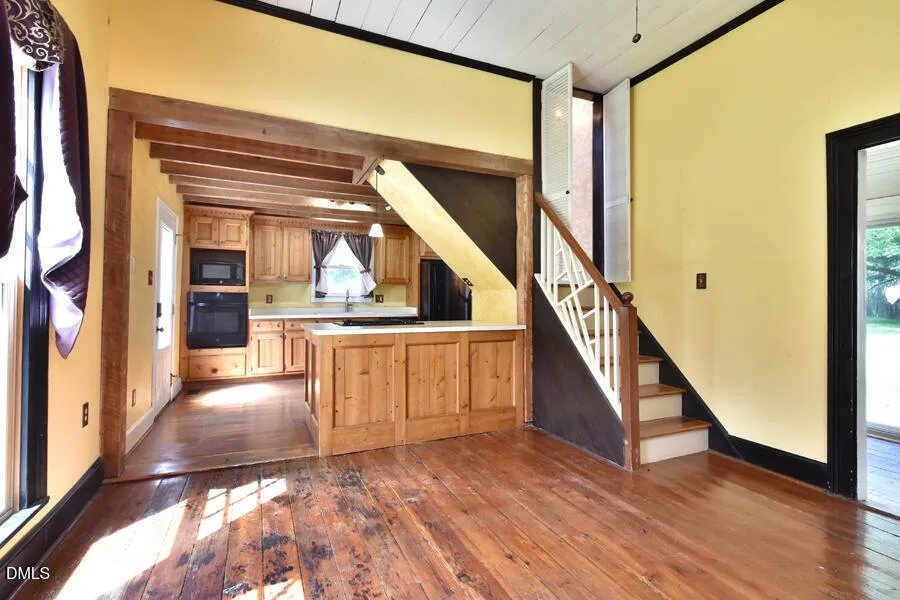 102 Creedmoor Road Stem, NC 27581