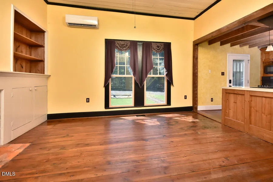 102 Creedmoor Road Stem, NC 27581