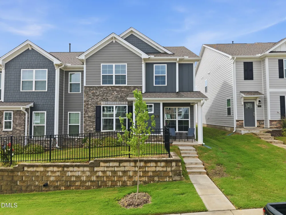 814 James J Freeland Memorial Drive Hillsborough, NC 27278