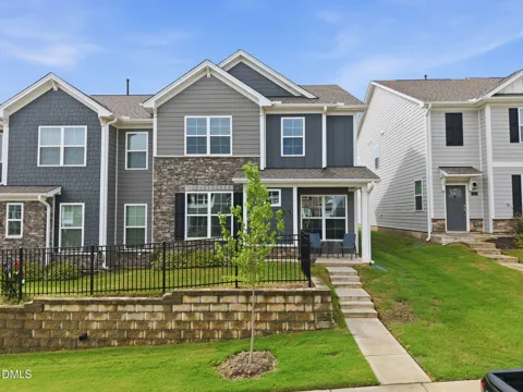 814 James J Freeland Memorial Drive