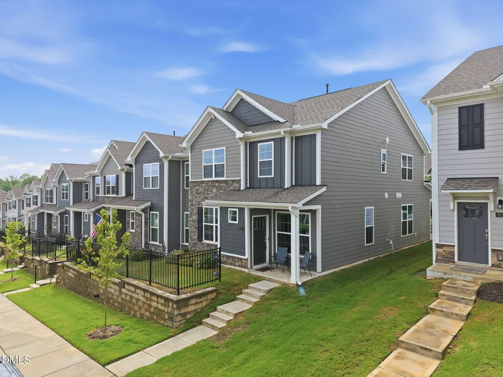 814 James J Freeland Memorial Drive Hillsborough, NC 27278