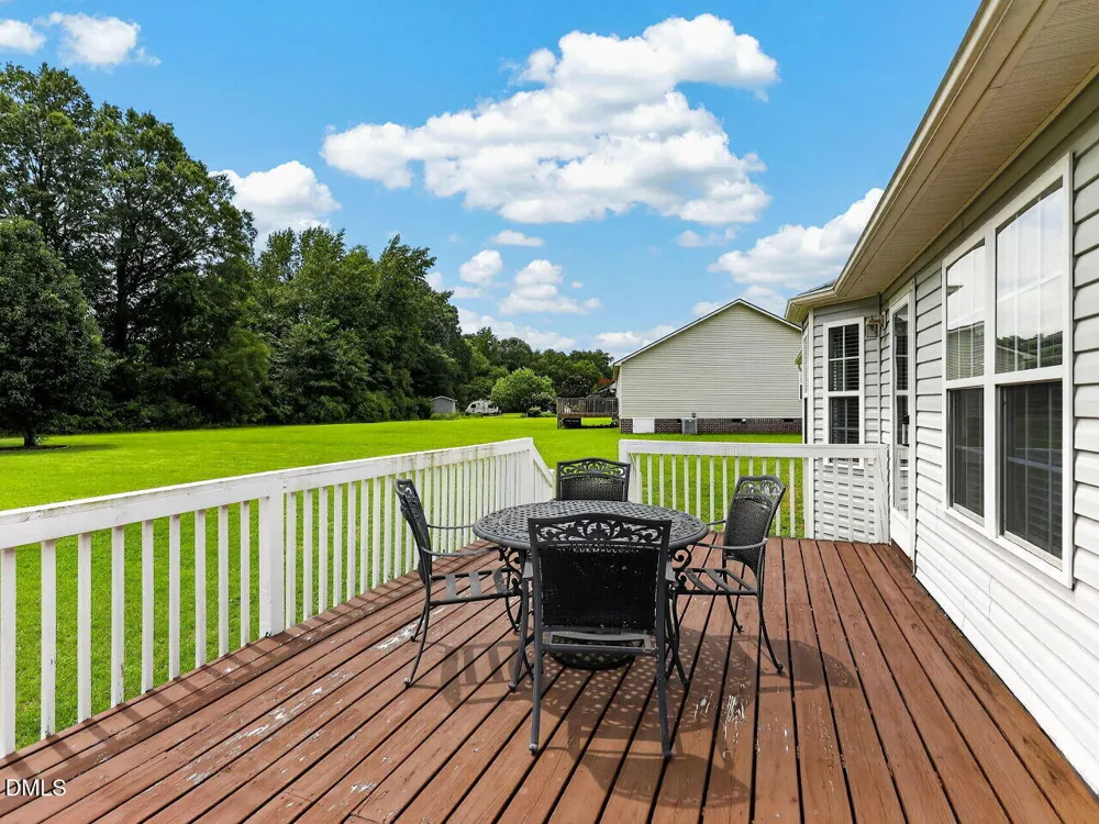 292 Middle Landing Drive Smithfield, NC 27577
