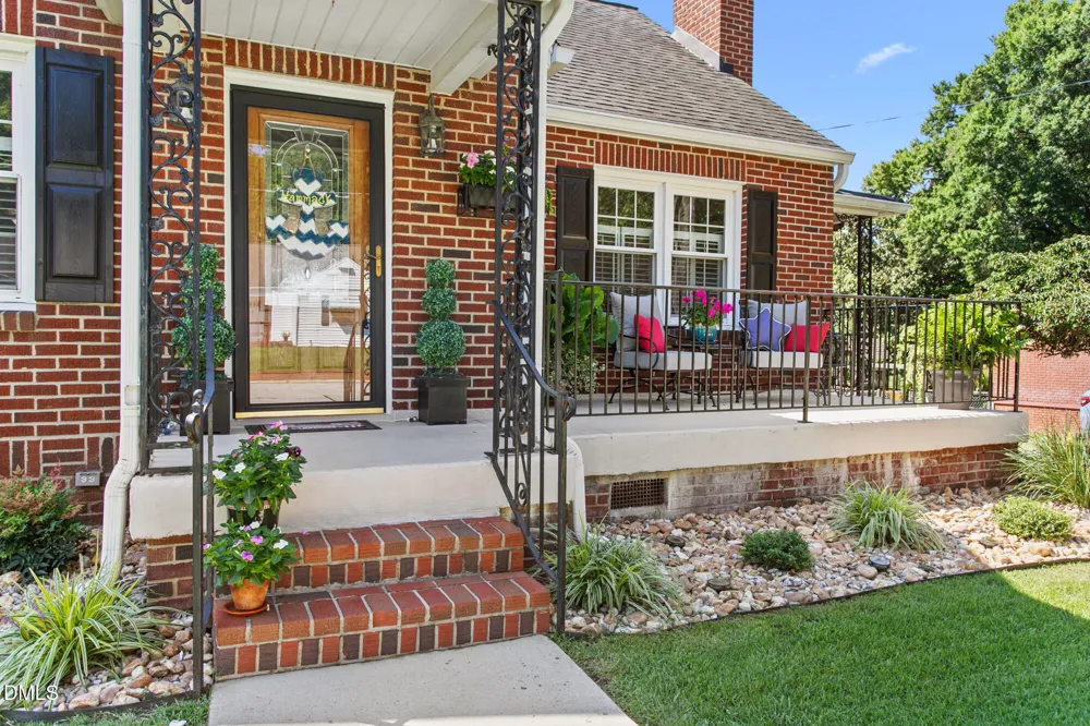 1111 Woodleigh Circle Reidsville, NC 27320