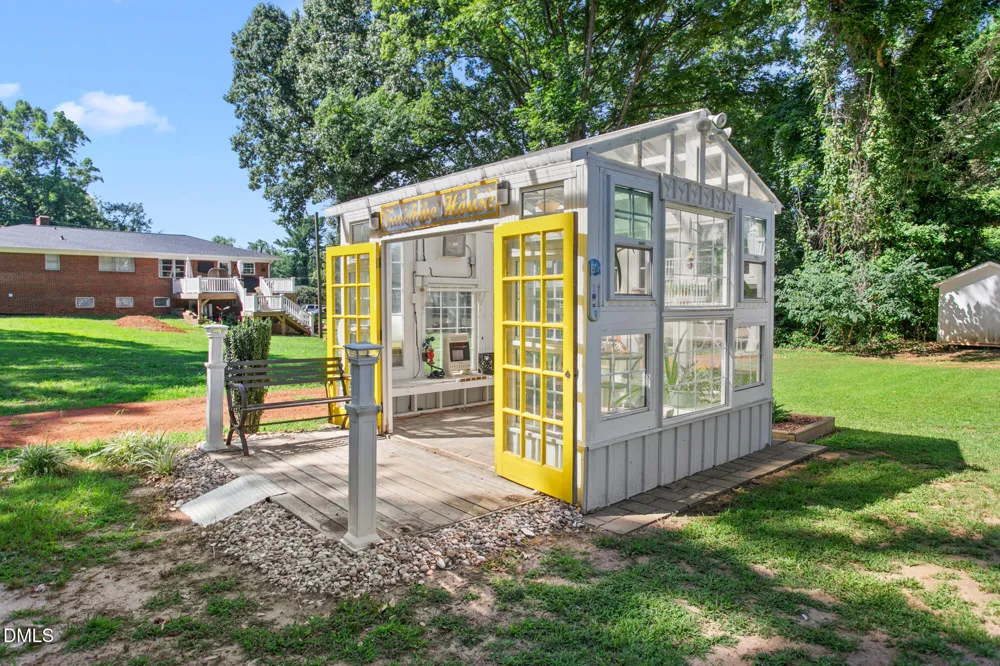 1111 Woodleigh Circle Reidsville, NC 27320