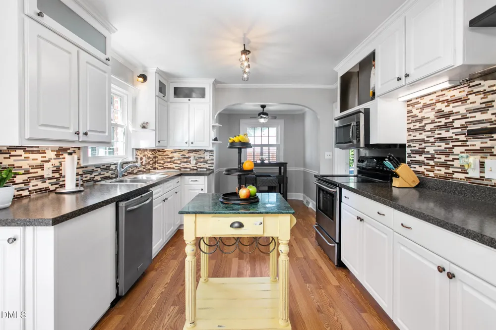 1111 Woodleigh Circle Reidsville, NC 27320