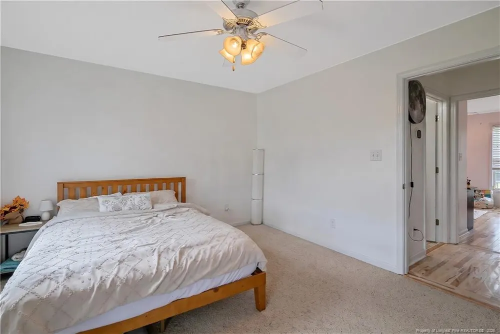 1906 Sunshine Court Hope Mills, NC 28348