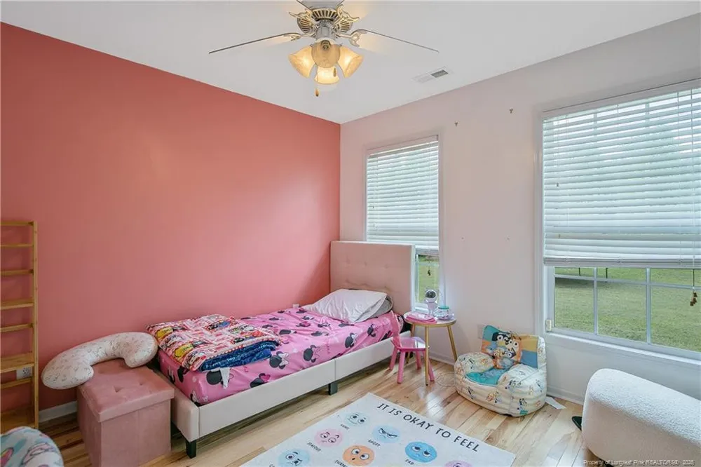 1906 Sunshine Court Hope Mills, NC 28348