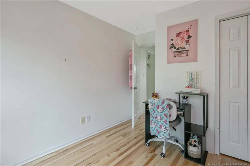 1906 Sunshine Court Hope Mills, NC 28348