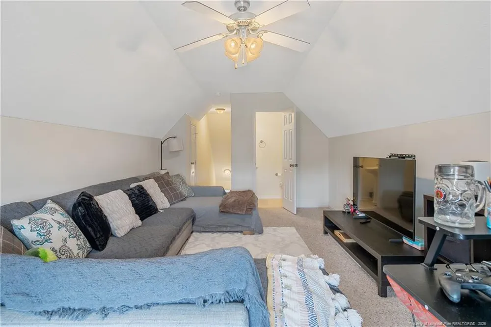 1906 Sunshine Court Hope Mills, NC 28348