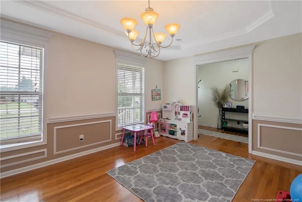 1906 Sunshine Court Hope Mills, NC 28348