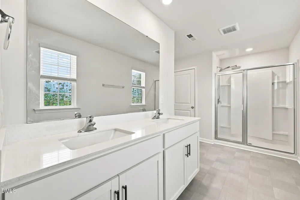 1336 Lansdowne Drive Mebane, NC 27302