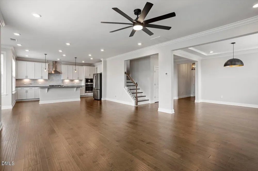 245 Crest Drive Chapel Hill, NC 27517