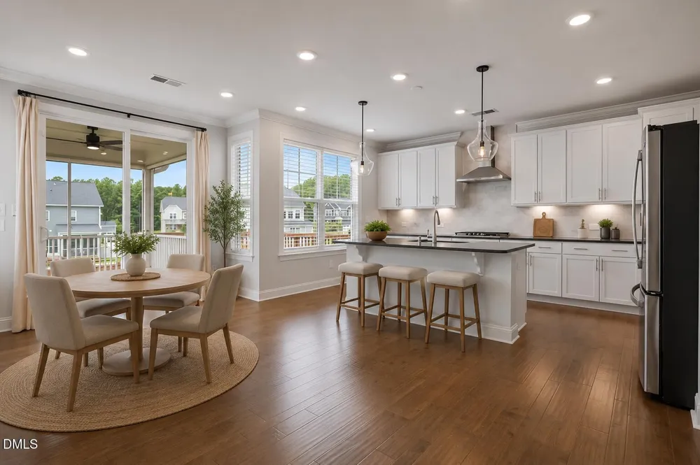 245 Crest Drive Chapel Hill, NC 27517