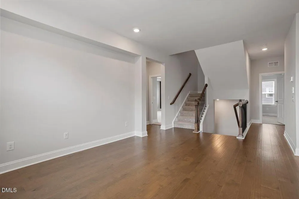 245 Crest Drive Chapel Hill, NC 27517