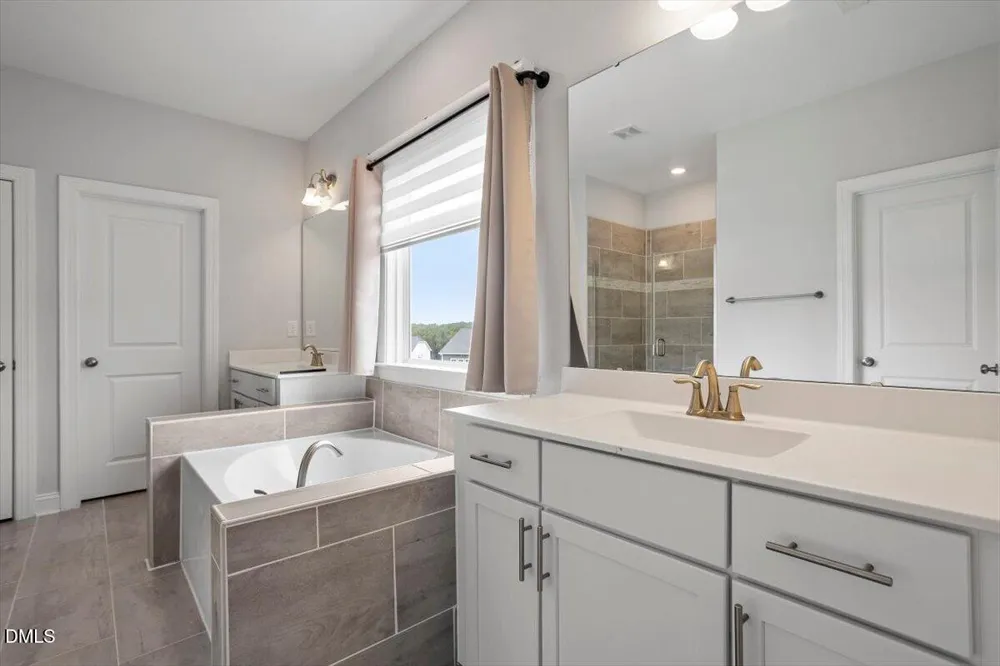 245 Crest Drive Chapel Hill, NC 27517