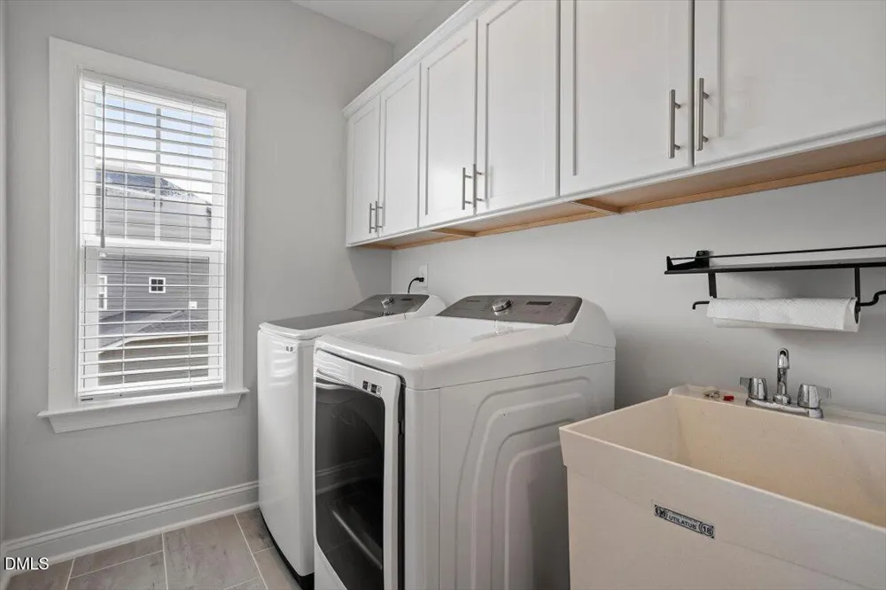 245 Crest Drive Chapel Hill, NC 27517