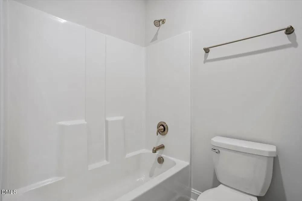 245 Crest Drive Chapel Hill, NC 27517