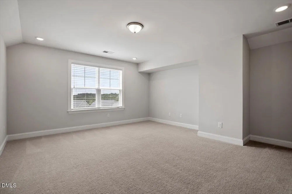 245 Crest Drive Chapel Hill, NC 27517