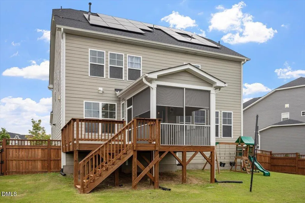 245 Crest Drive Chapel Hill, NC 27517