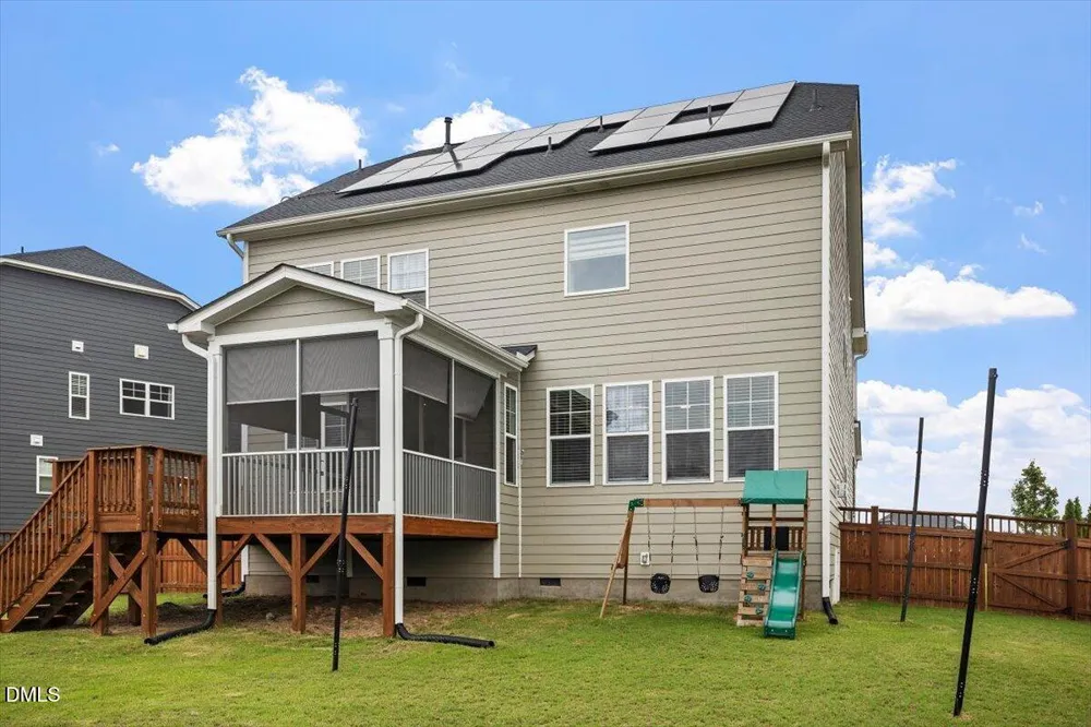 245 Crest Drive Chapel Hill, NC 27517