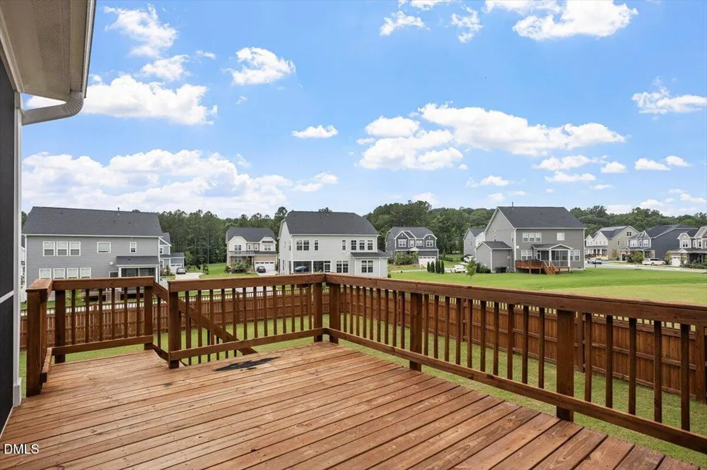 245 Crest Drive Chapel Hill, NC 27517