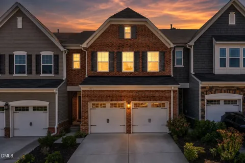 4323 Pond Pine Trail