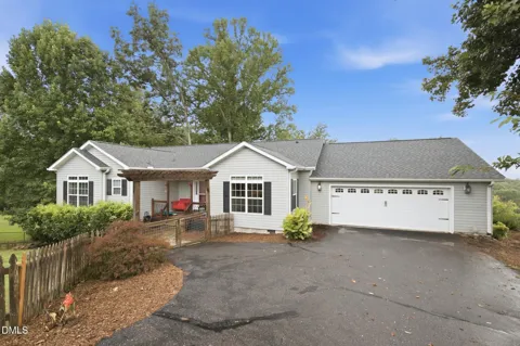 15 Briar Ridge Drive