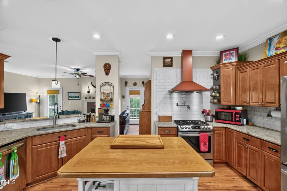 15 Briar Ridge Drive Fairview, NC 28730