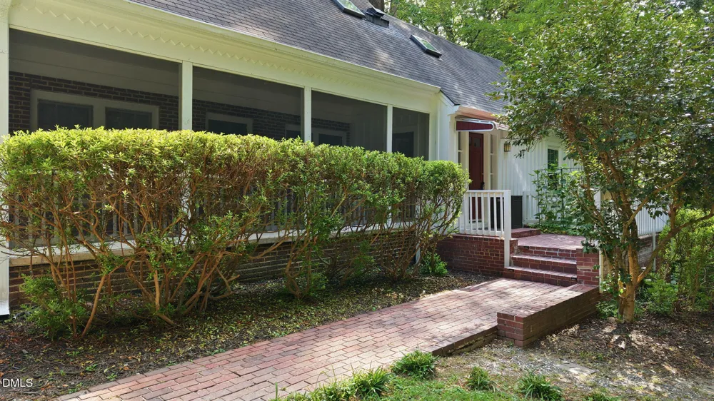 407 Coolidge Street #B Chapel Hill, NC 27516