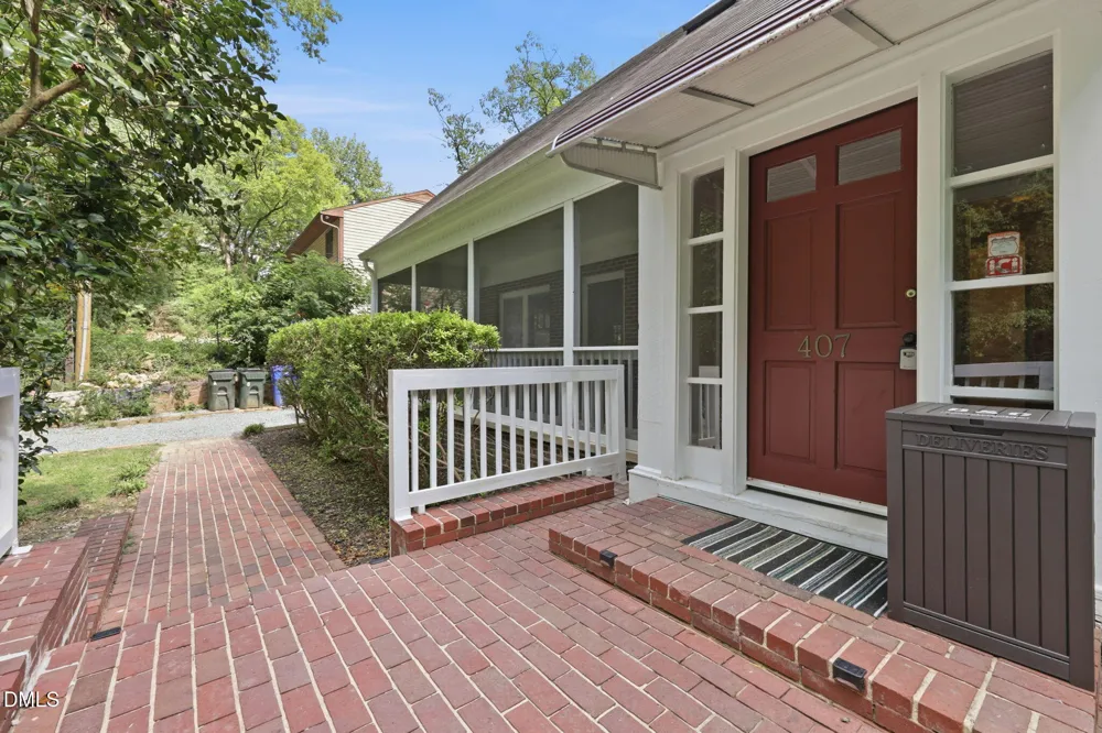407 Coolidge Street #B Chapel Hill, NC 27516