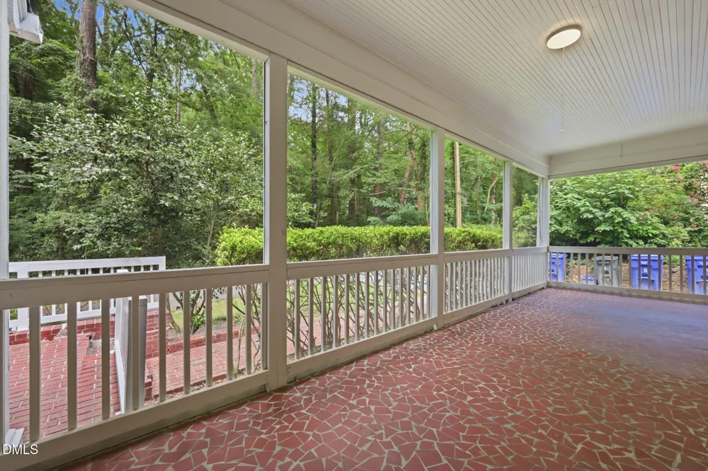 407 Coolidge Street #B Chapel Hill, NC 27516