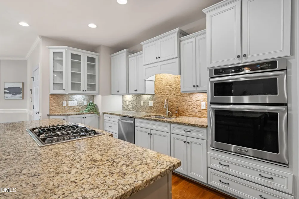 613 Morning Oaks Drive Holly Springs, NC 27540