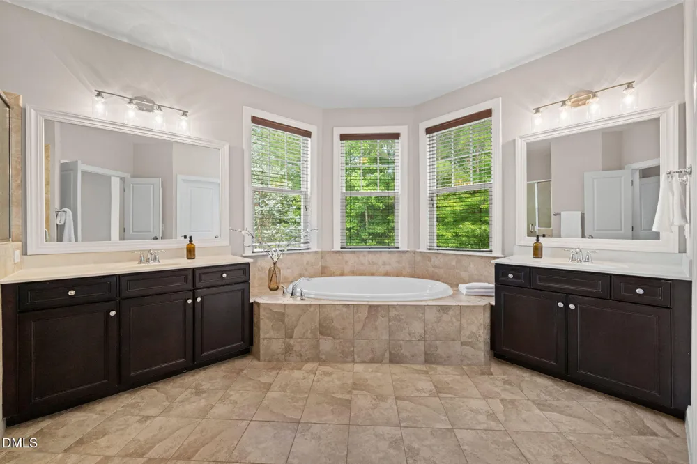 613 Morning Oaks Drive Holly Springs, NC 27540