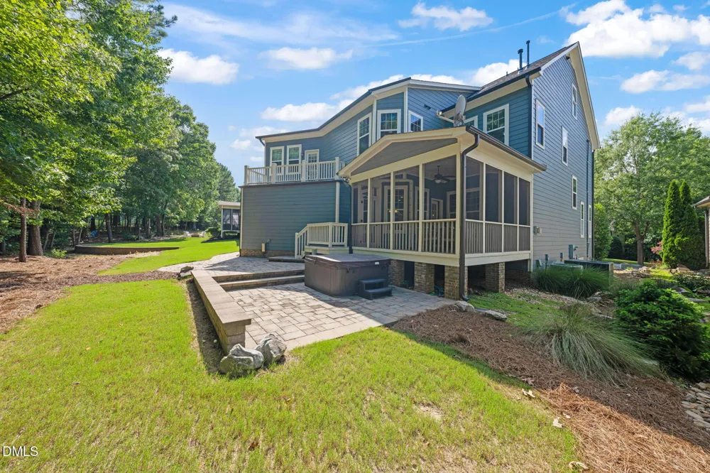 613 Morning Oaks Drive Holly Springs, NC 27540