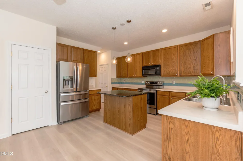 1320 Marbank Street Wake Forest, NC 27587