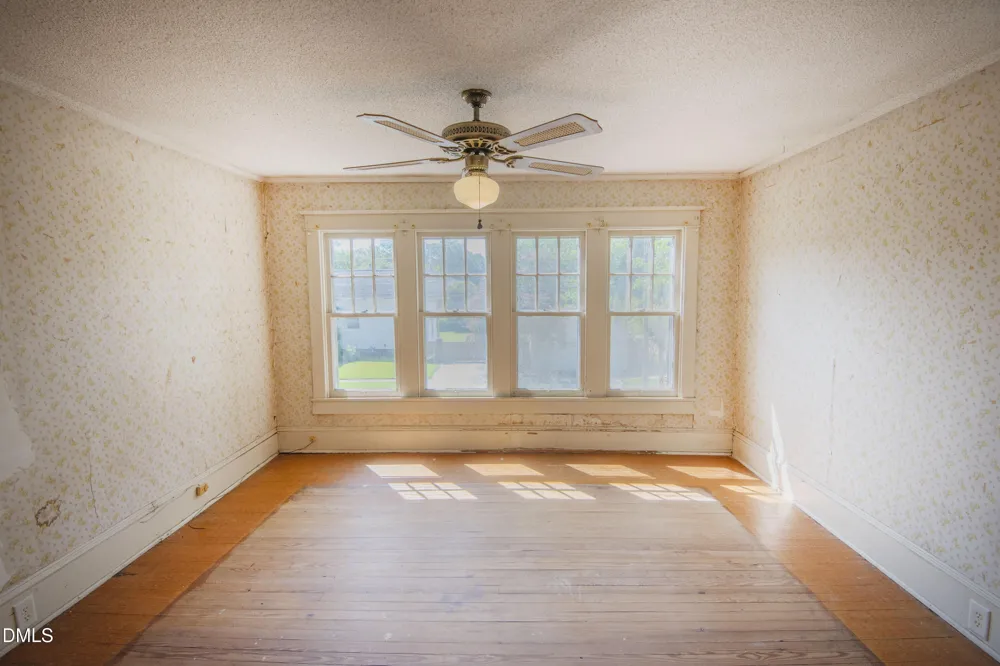 204 E Baker Street Tarboro, NC 27886