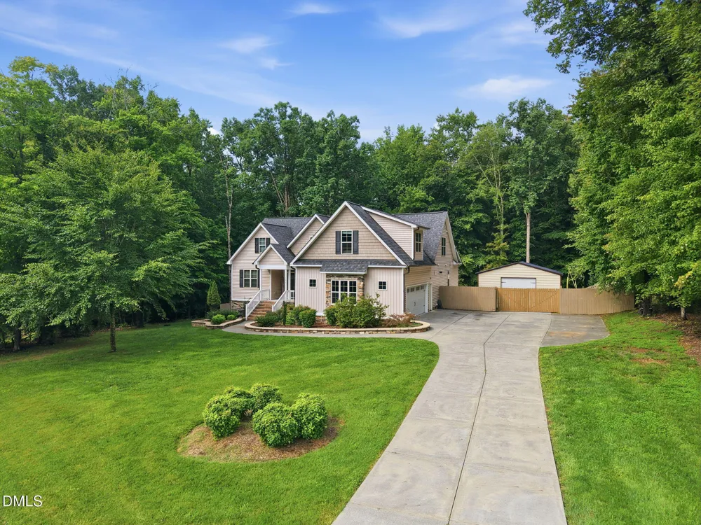 1096 Buggy Lane Stem, NC 27581
