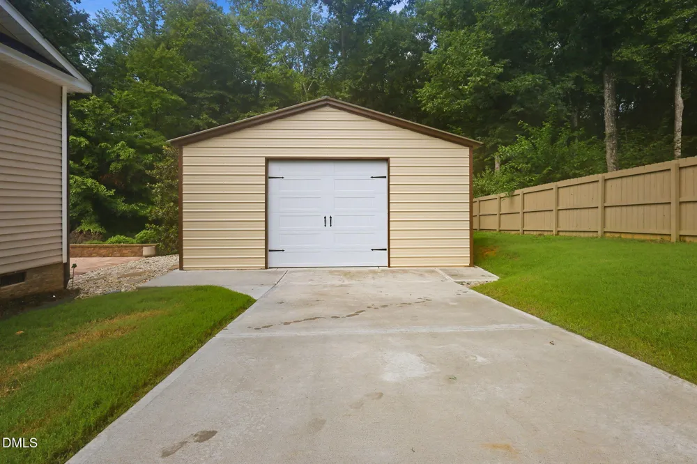 1096 Buggy Lane Stem, NC 27581